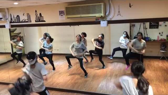 Hip Hop Class 嘻哈街舞